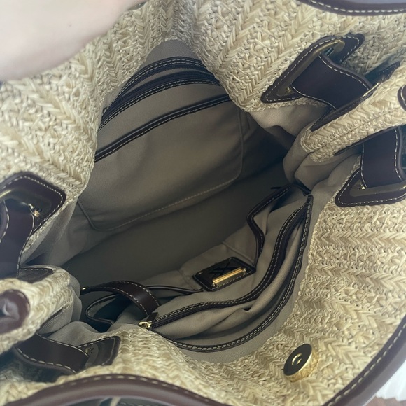 HUGE Woven Straw and Brown Leather Tote Bag with a vintage feel - Picture 6 of 7